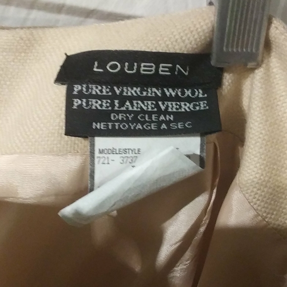 Skirt - Picture 2 of 3